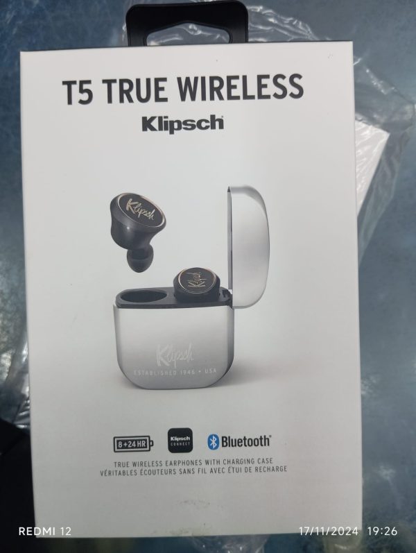 Klipsch T5 True Wireless Earphones With Charging Case,silver Color Body